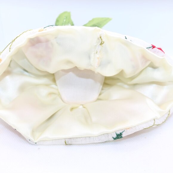 nice vintage tree topper or branch sitter porcelain lady with dress - Picture 5 of 5